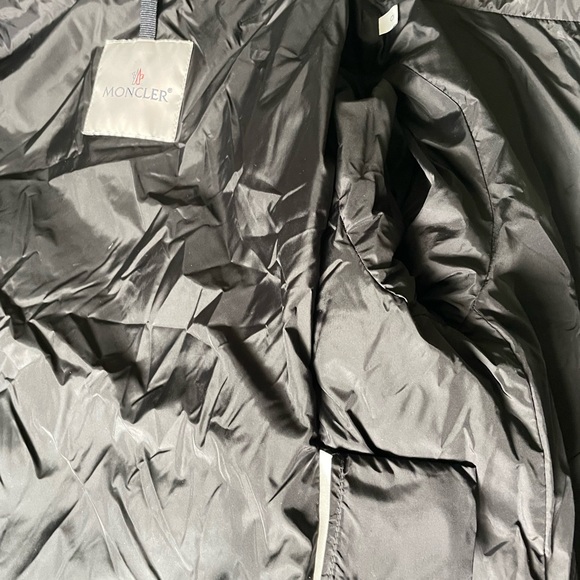 Authentic MONCLER Black Peplum Goose Down
Diamond Quilted Puffer Jacket Size 0 - Picture 10 of 13